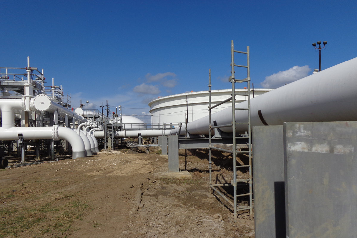 Major manifold project for Texas crude oil terminal